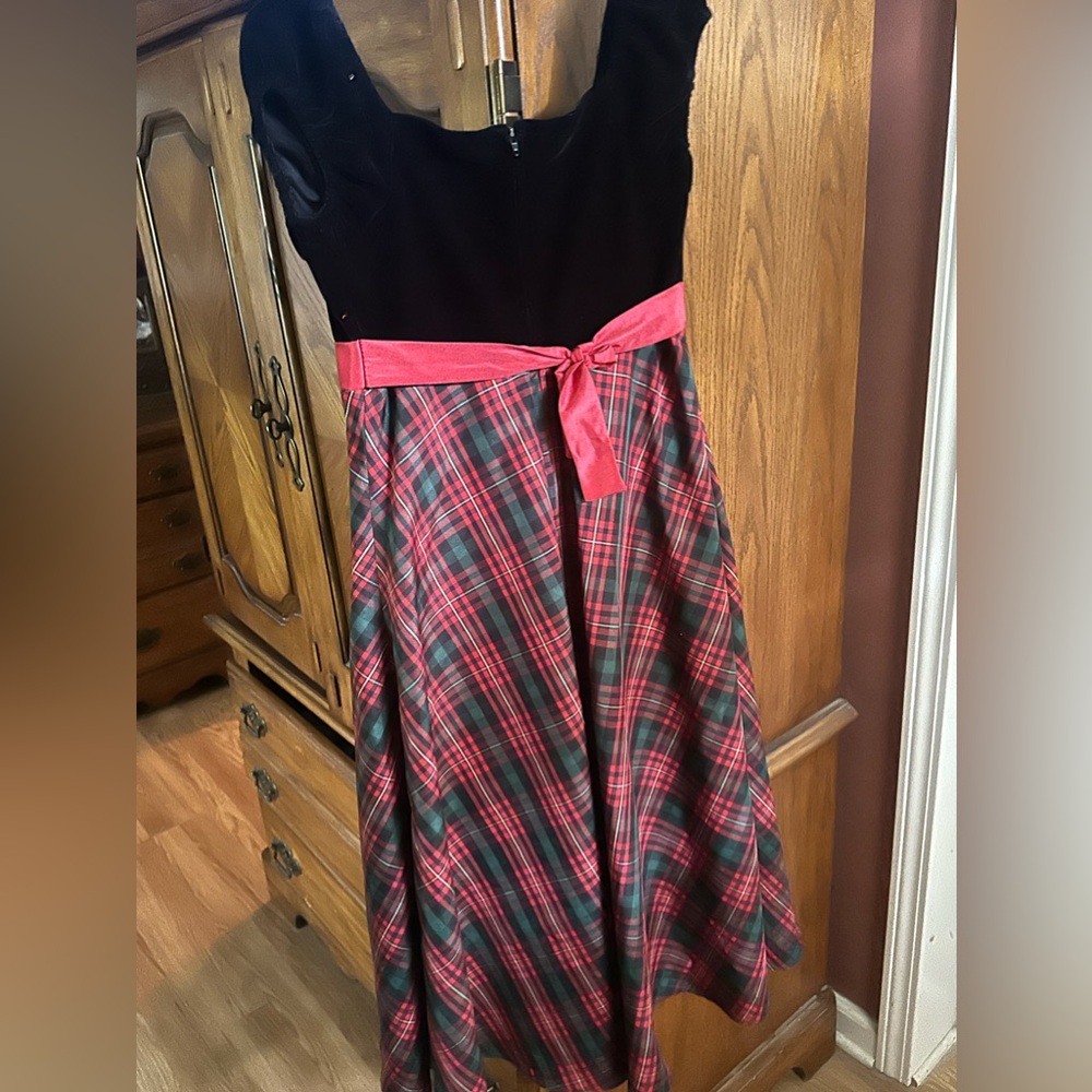 worn once for dance - Picture 2 of 2